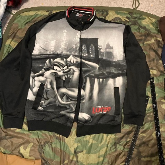 Other - Lot 29 taz front print full zip track‎ jacket studs Vtg y2k